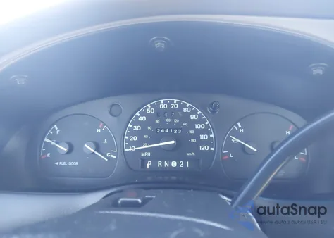 2000 Ford Ranger Xl/Xlt from USA, damaged, VIN 1FTYR14VXYTB02226